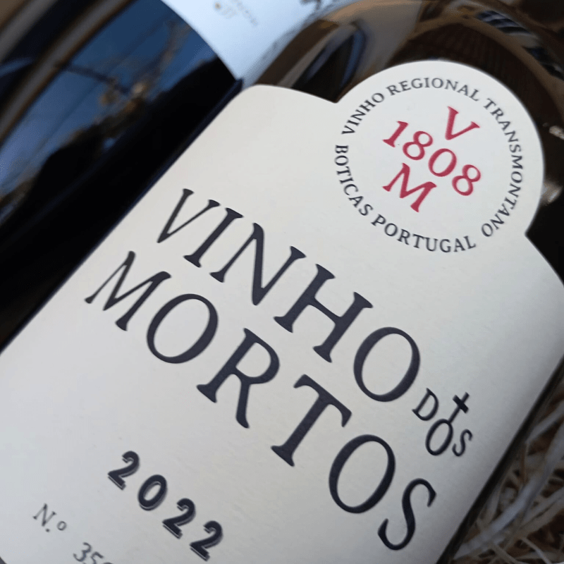 Zoom a Garrafa Vinho dos Mortos
